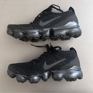Nike Air VaporMax Flyknit 3 Triple black womens size 6